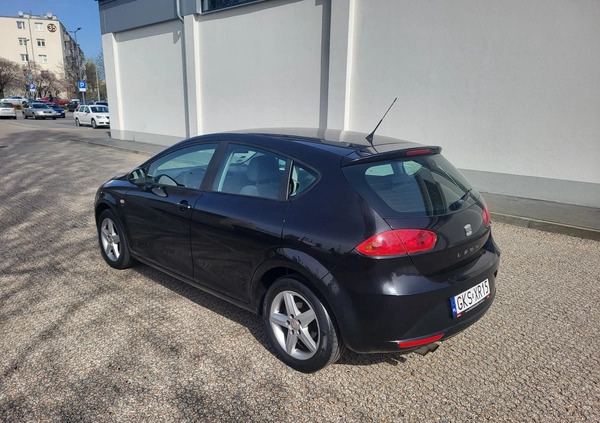 Seat Leon cena 18990 przebieg: 206500, rok produkcji 2011 z Gdańsk małe 137